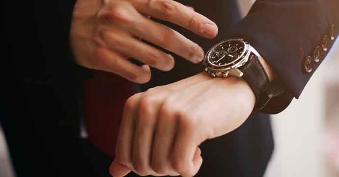 Resurgence of Wrist Watches as a Style Signature