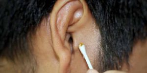 Proper Application Of Ear Wax Cleaner