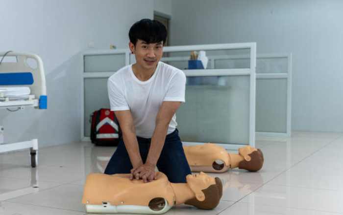 How To Do Cpr: First Aid And Cpr Training